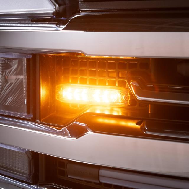 Stinger & Grille Bracket - Closeup
