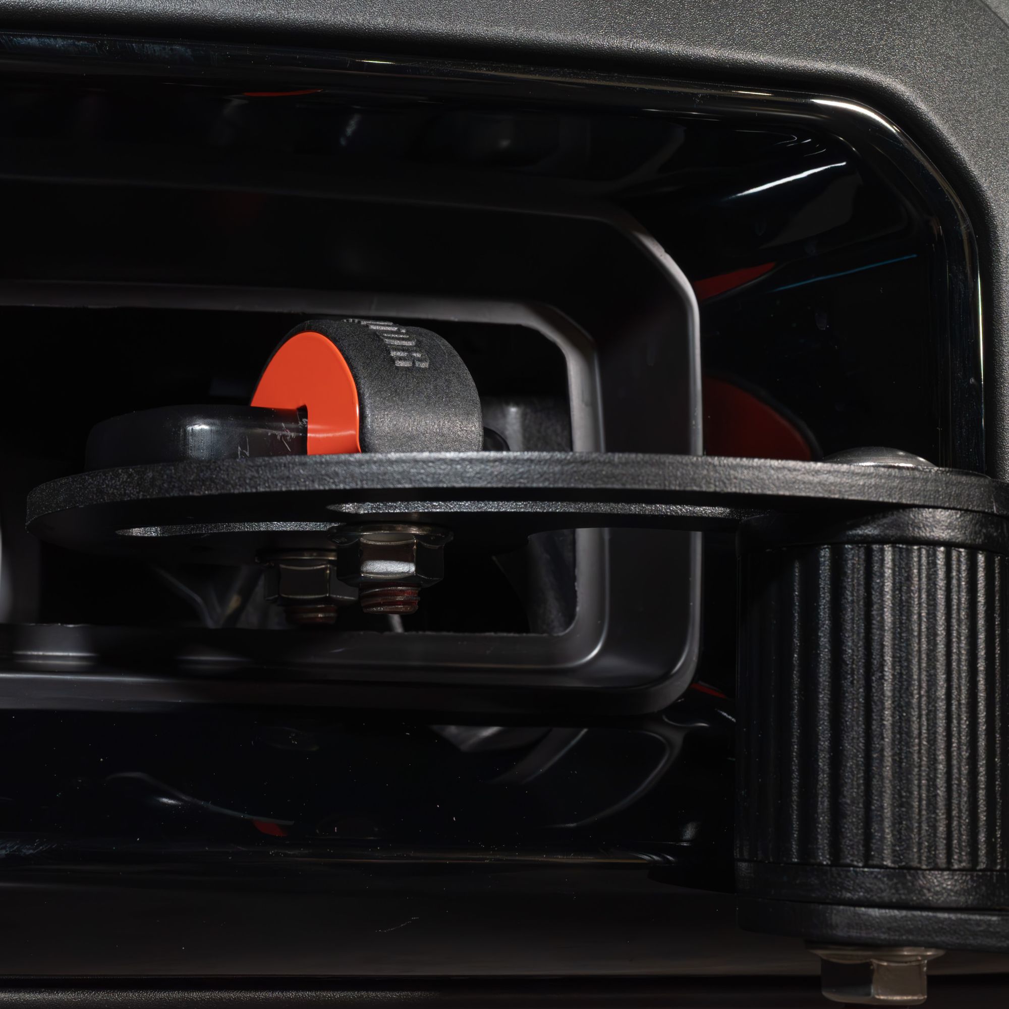 304/316 stainless hardware in D1-C LED light bumper mount kit 304/316 stainless hardware in D1-C LED light bumper mount kit