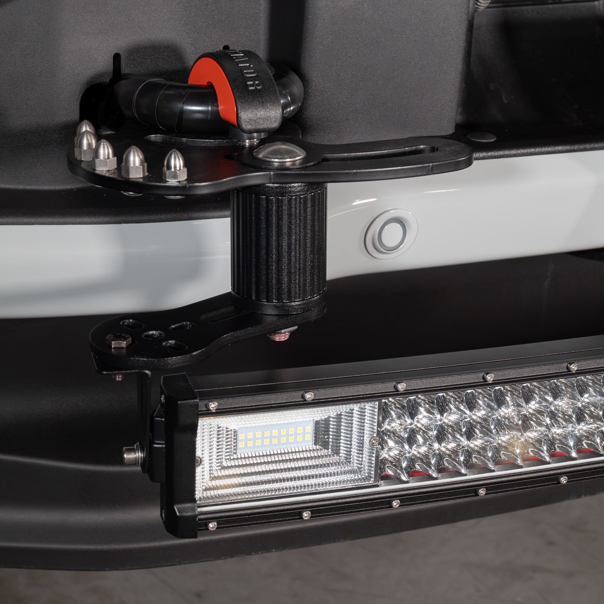 Denominator D1S-B impact and vibration tested, with zero wear in 150h/ 75k miles Denominator D1S-B impact and vibration tested, with zero wear in 150h/ 75k miles