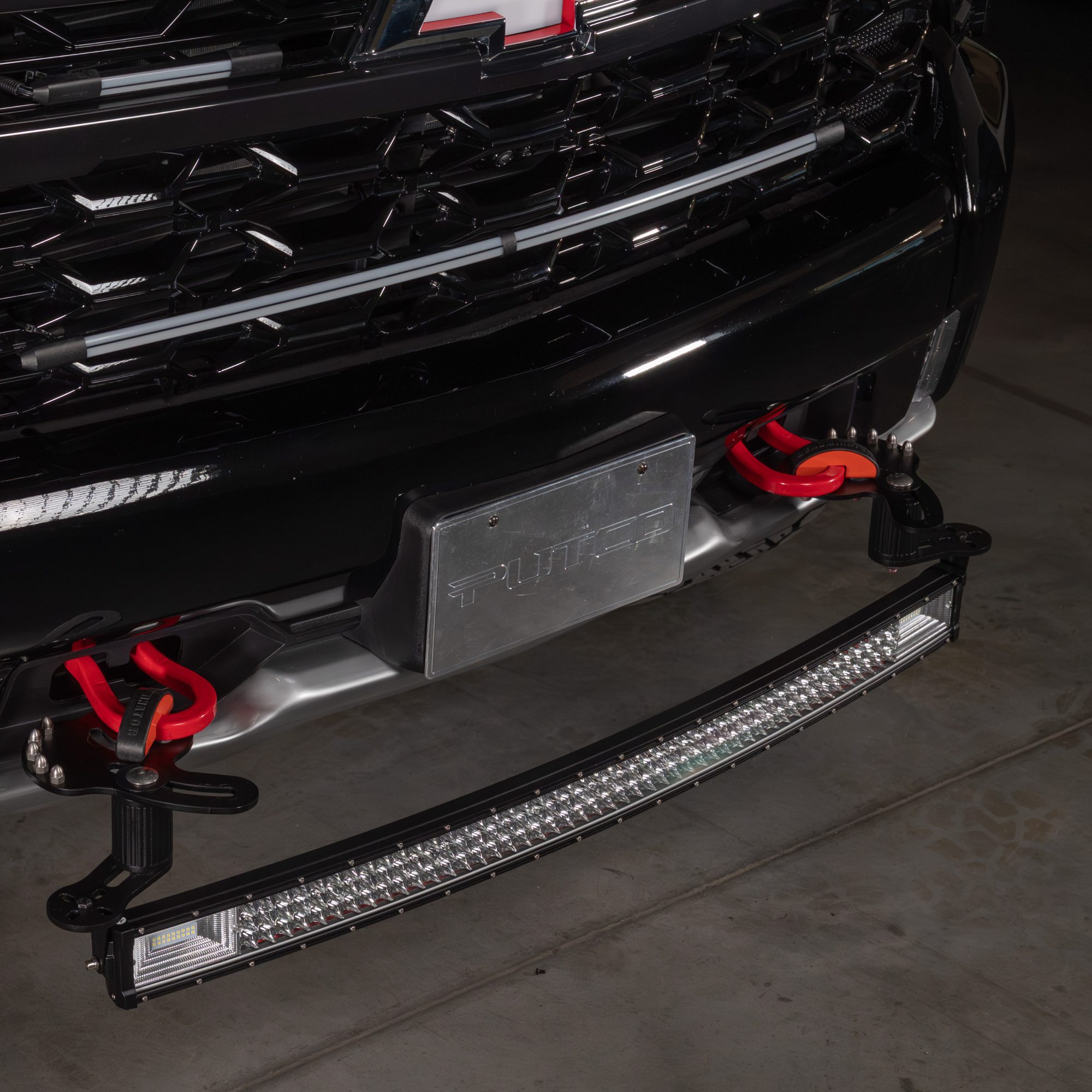 Denominator can mount any brand of light bar 20-50" long Denominator can mount any brand of light bar 20-50" long