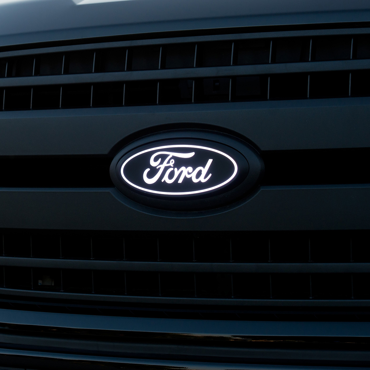 thumbnail image 2 of IJDMTOY Front Grille LED Light Bar Kit With Mount & Wiring For 2018-2020 Ford F150 XL XLT 2 of 6