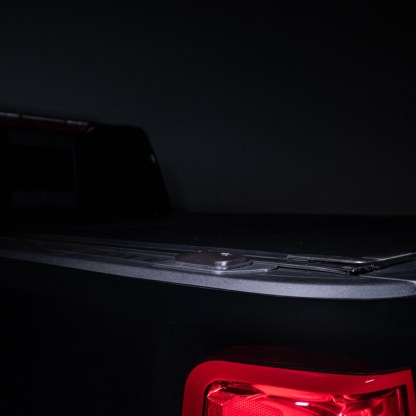 Designed to work seamlessly with most inside-the-bed tonneau covers, ensuring compatibility without compromise.