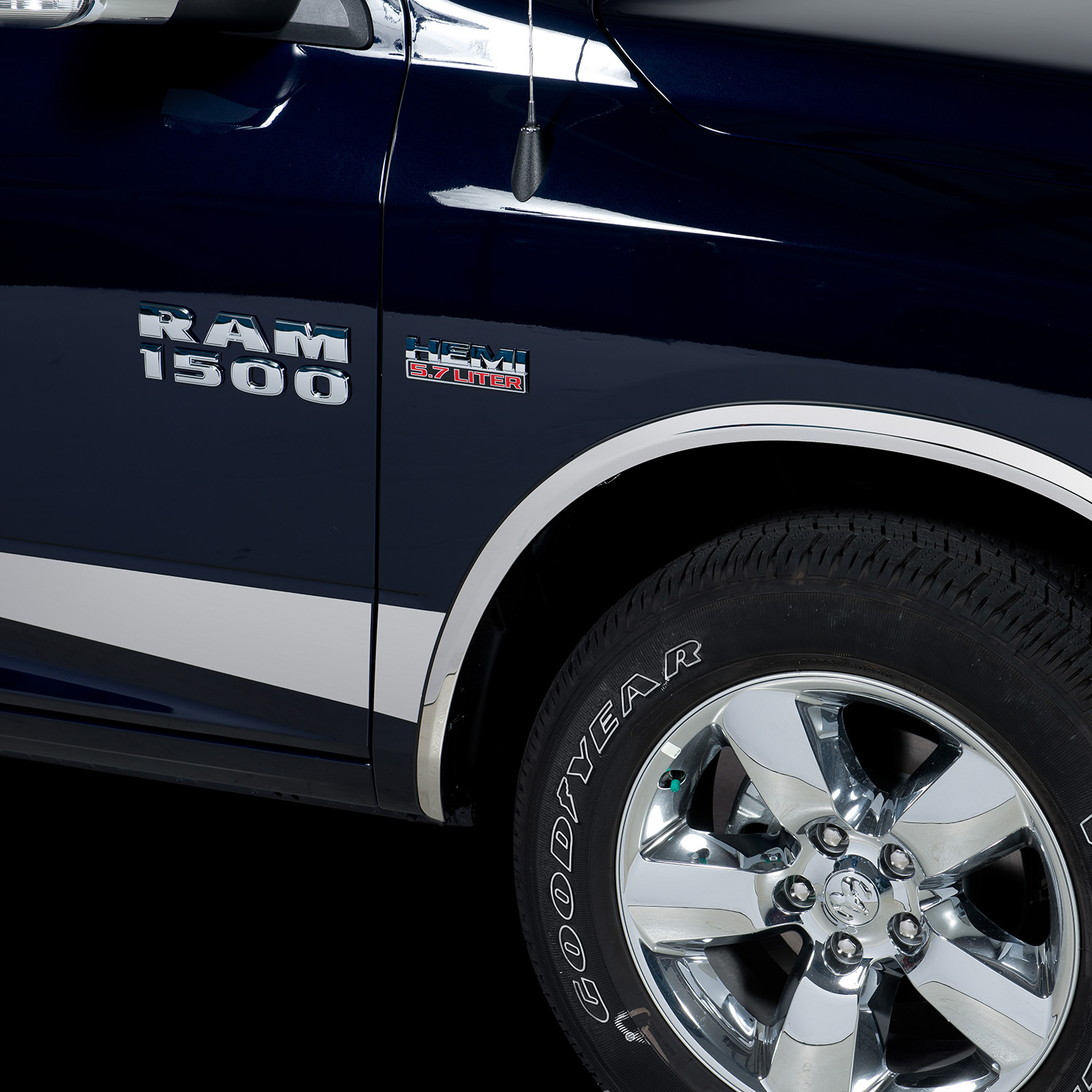 Rocker Panel Kit | RAM 1500 SPORT 2024 Rocker Panel Kit | RAM 1500 SPORT 2024