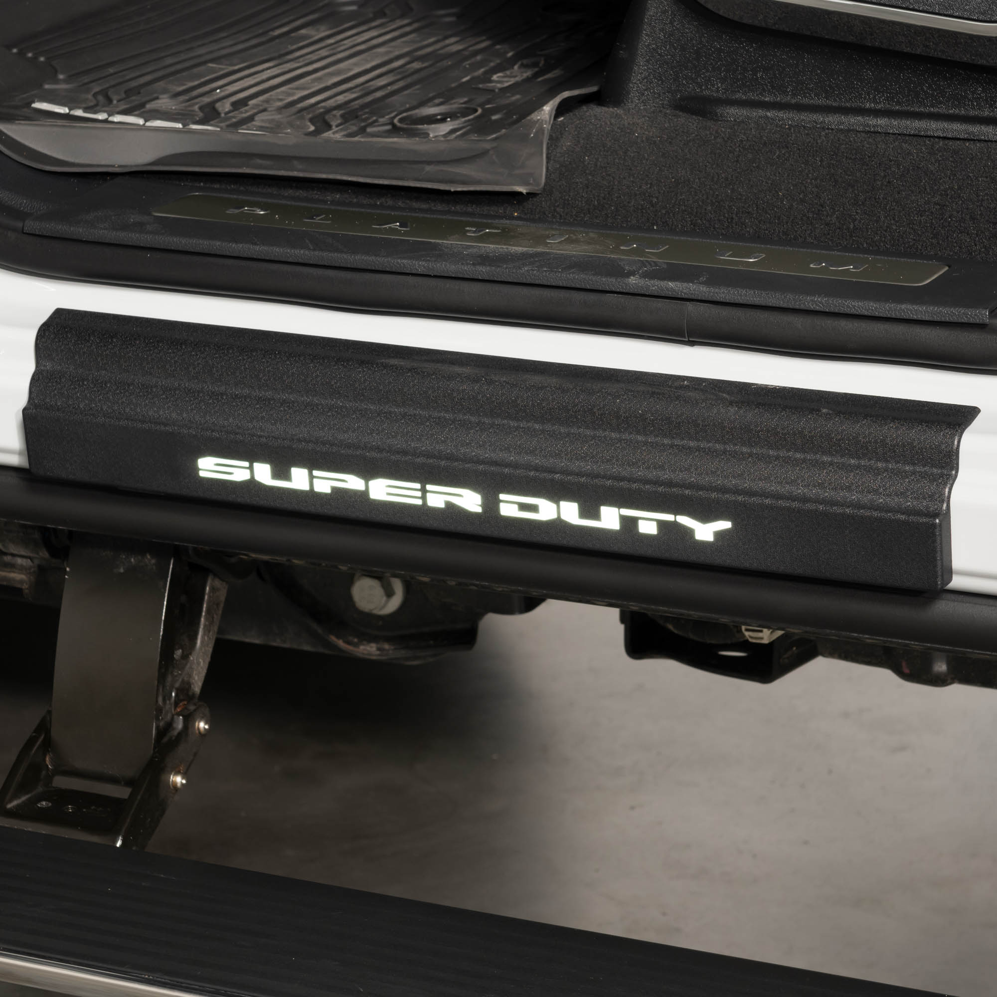 Luminix Ford Logo LED Door Sill With Lithium-Ion Battery Powered Luminix Ford Logo LED Door Sill With Lithium-Ion Battery Powered