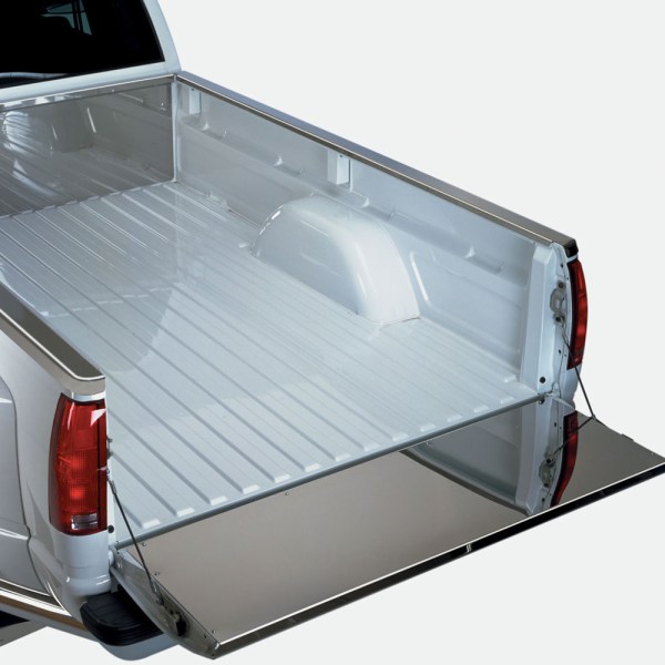 Putco Polished Stainless Steel Tailgate Protector Installed